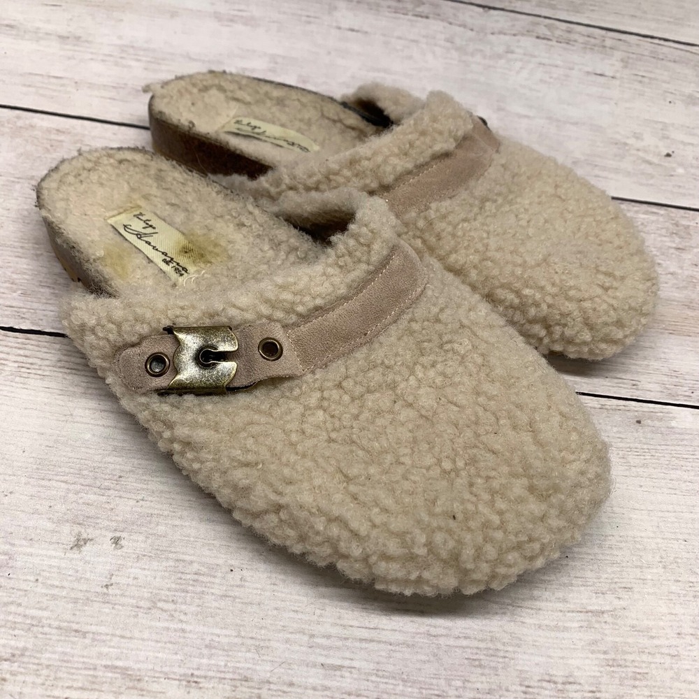 Vintage Havana Shoes Women's 8.5 Ricky Cream Sherpa Buckle Strap Clog Slipper‎